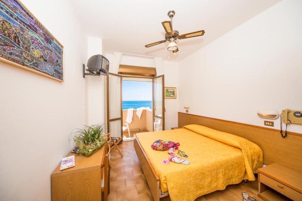 מיסאנו אדריאטיקו Hotel Touring חדר תמונה