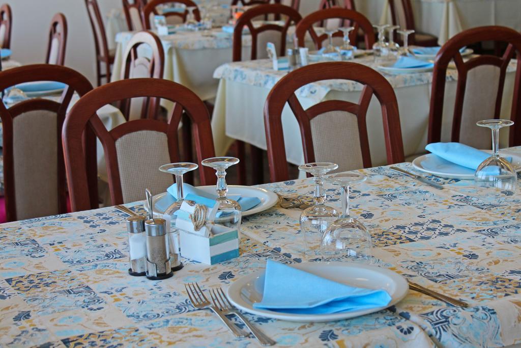 מיסאנו אדריאטיקו Hotel Touring מראה חיצוני תמונה